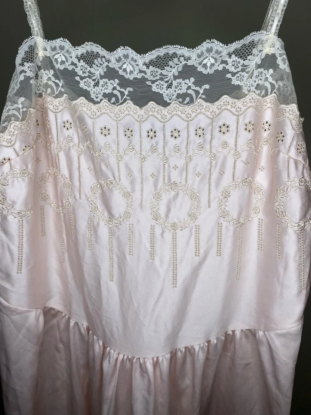 Vintage Miss DIOR Lace-Detail Light Pink Satin Slip Chemise - Picture 4 of 12